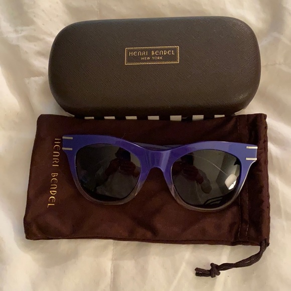 henri bendel Accessories - Henri Bendel Sunglasses